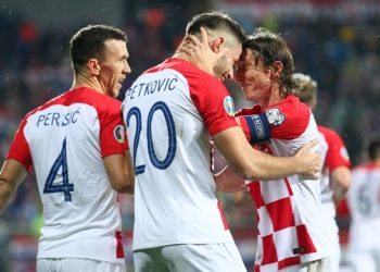 Hrvatska ide na EURO 2020! Vatreni u sjajnom preokretu pobijedili Slovake!