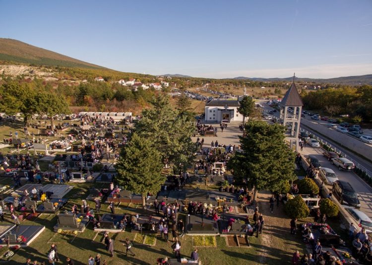 Posušje: Prekrasne fotografije uhvaćene na blagdan Svi svetih!