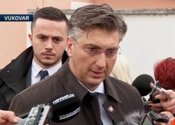 Plenković u Vukovaru: Dok se ne riješi pitanje nestalih, državne institucije neće stati