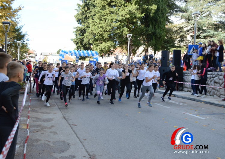 Grude: Ulična utrka učenika grudskih škola