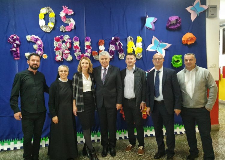 Jajce zaslužuje bolji ambijent za život, bolju infrastrukturu od ove koju imamo danas