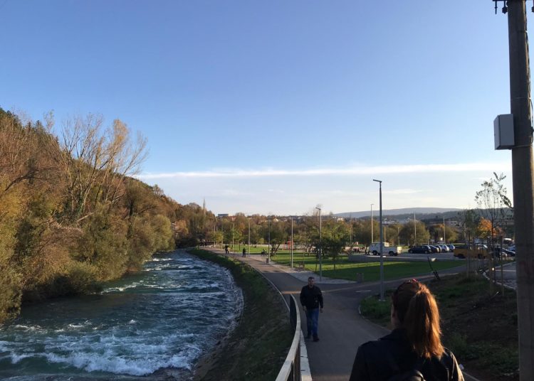 Širokobriježani jedva dočekali sunce i pohrlili u Park Sajmište i Borak