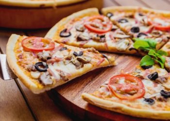 Trikovi za savršenu pizzu kod kuće: Bez drame i kao iz krušne peći