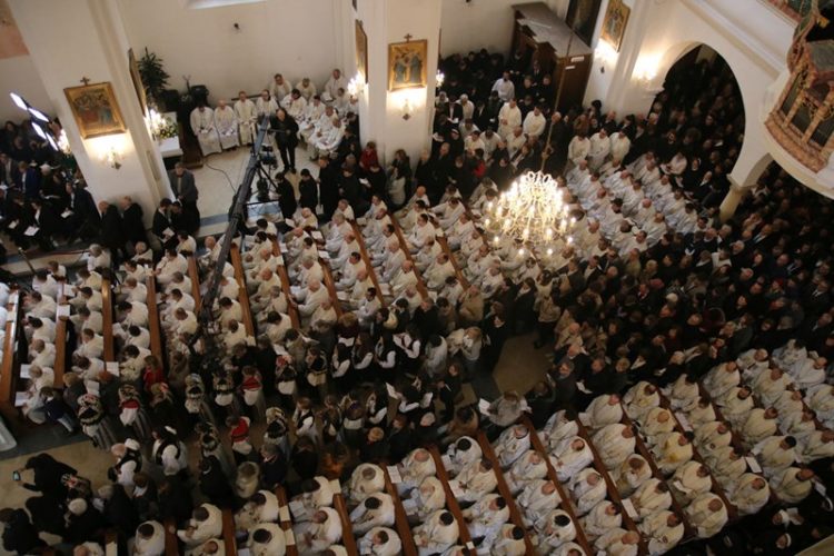 U varaždinskoj katedrali zaređen novi hrvatski biskup mons. Bože Radoš