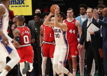 Hezonjin ‘double-double’ u porazu, Sixersi jedini neporaženi