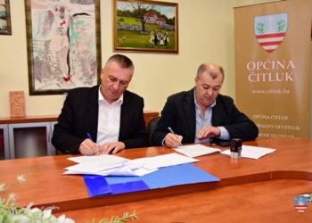 Potpisan ugovor za izgradnju športske dvorane u Bijakovićima