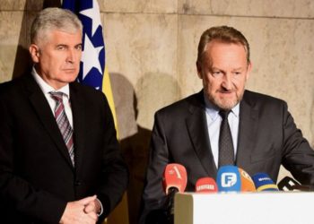 Čović: Ne možemo prihvatiti da hrvatski klub u Domu naroda popunjava bošnjačka opcija