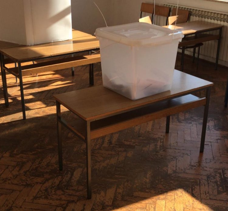 Široki Brijeg: Izbori za Vijeća mjesnih zajednica, birališta zatvorena u 16 sati