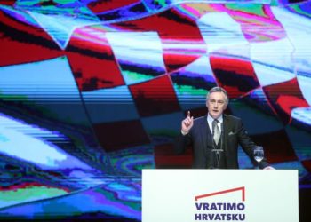 Škoro: Plenković je izdao Tuđmana, a glas za Kolindu je glas za Plenkovića. Zamislite da je Franjo okolo pjevao i nosio kolače