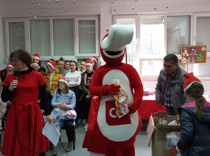 Široki Brijeg: Sveti Nikola razveselio je učenike Odjela za djecu s poteškoćama u razvoju