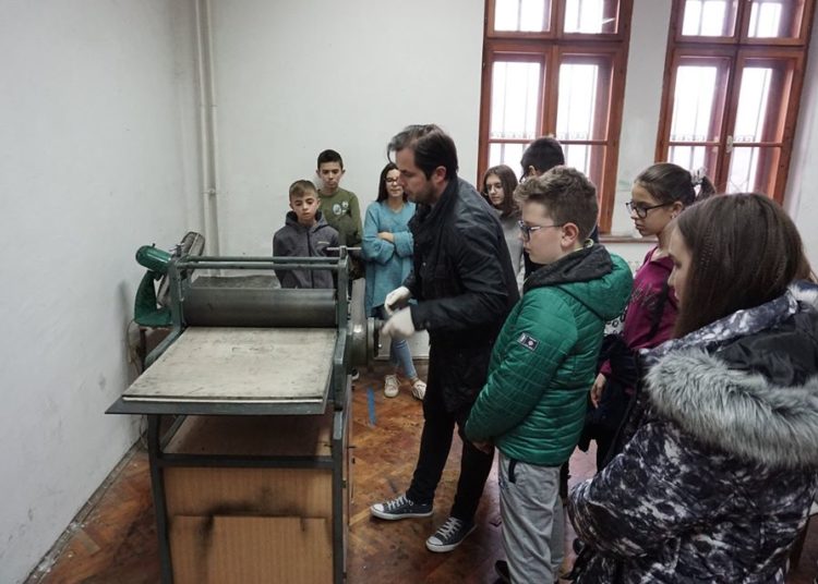 Učenici Prve osnovne škole Široki Brijeg posjetili Akademiju likovnih umjetnosti