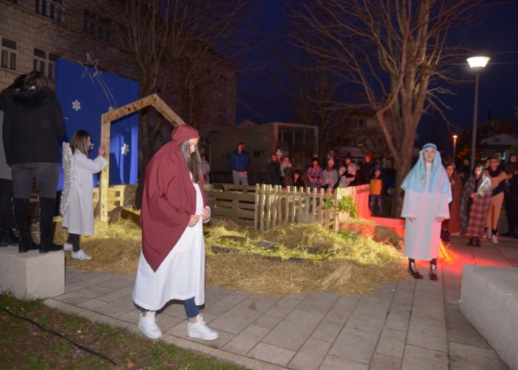 Zatvorena manifestacija “Božić u Posušju”