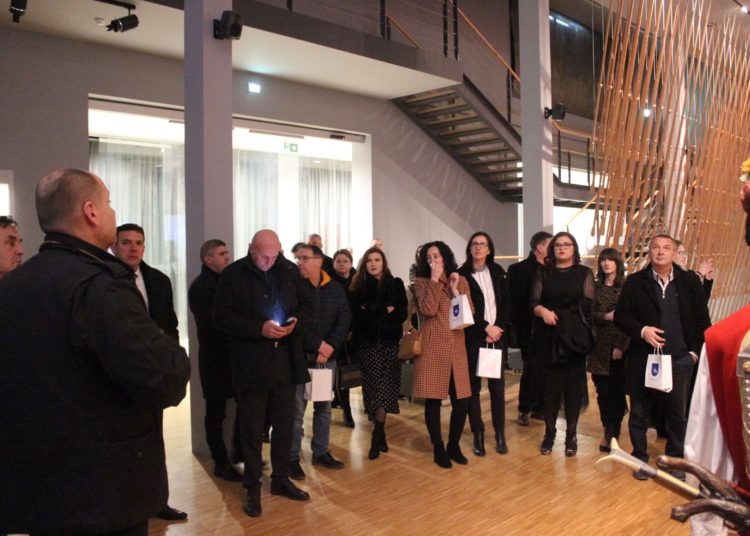 Svečano potpisana povelja o prijateljstvu i suradnji između Općine Posušje i Grada Sinja