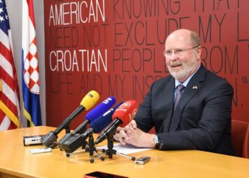 Američki veleposlanik: Postoji realna mogućnost da se vize za Hrvate ukinu 2020.