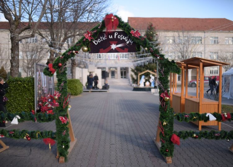 Održan drugi dan manifestacije „Božić u Posušju 2019.”
