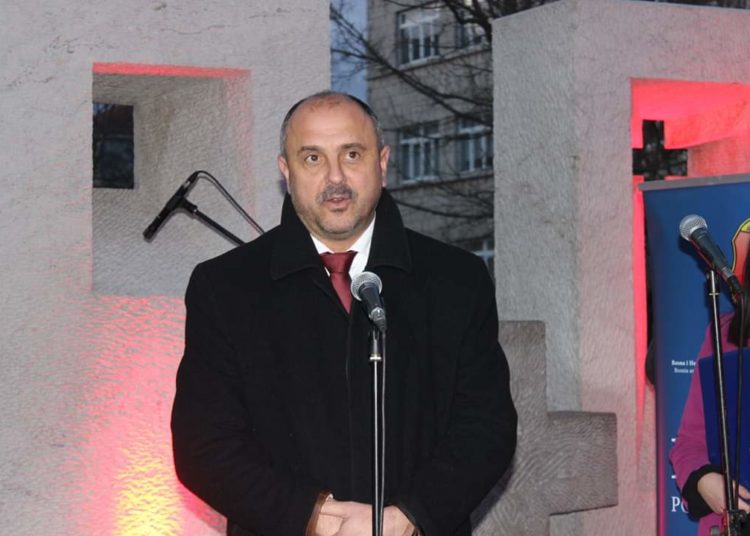 Otvorena manifestacija “Božić u Posušju” (FOTOGALERIJA)