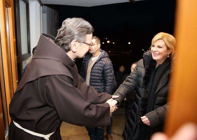 Kolinda Grabar-Kitarović u Orašju i Tolisi: Bila sam i ostajem uz sve Hrvate u BiH!