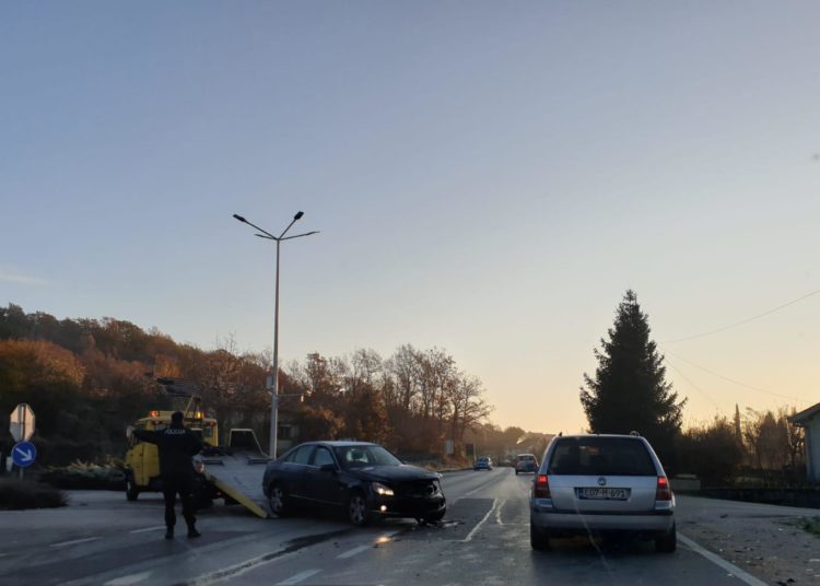 Teža prometna nesreća na istočnom ulazu u Široki Brijeg