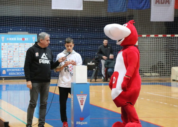 Centralko uz HKK Široki!