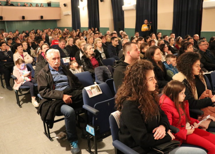 Koncert HKUD „Hercegovac“ oduševio publiku u Širokom Brijegu!