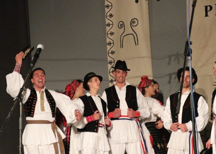 Koncert HKUD „Hercegovac“ oduševio publiku u Širokom Brijegu!