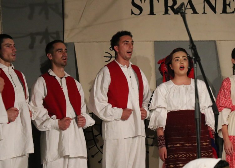 Koncert HKUD „Hercegovac“ oduševio publiku u Širokom Brijegu!