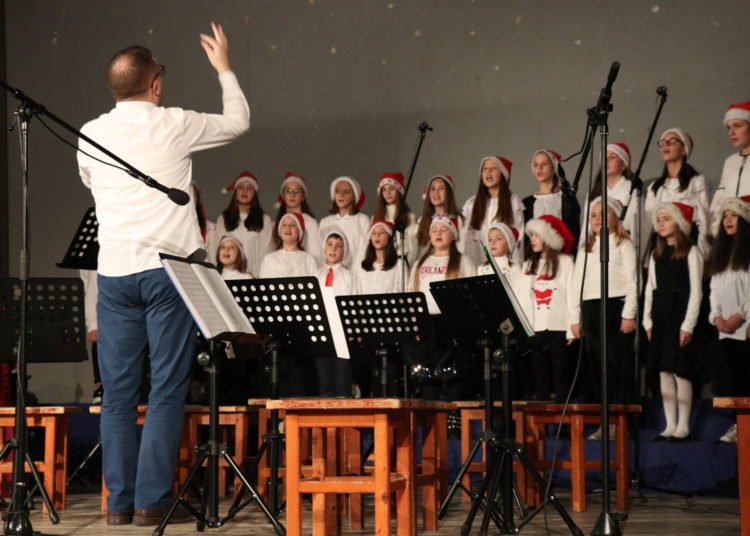 Božićni koncert Glazbene škole Široki Brijeg