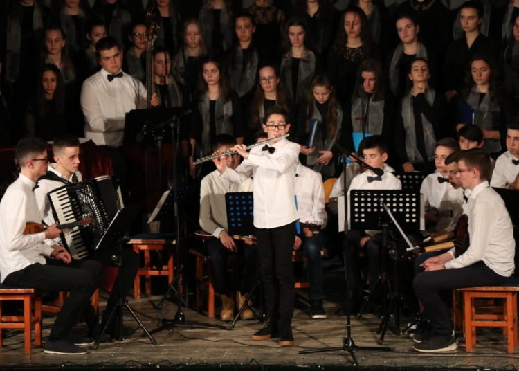 Božićni koncert Glazbene škole Široki Brijeg