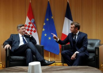 Plenković s Macronom razgovarao o bilateralnim odnosima i proširenju EU