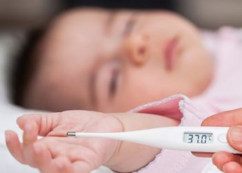 Tri dana temperature znak su da svoju bebu vodite liječniku