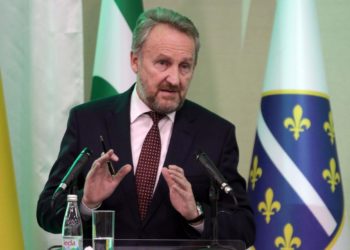 Izetbegović zaprijetio HDZ-u: Budete li stavljali okove Bošnjacima u Mostaru mi ćemo ih razbiti