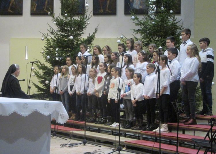 Održan Božićni koncert na Humcu