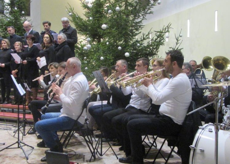 Održan Božićni koncert na Humcu