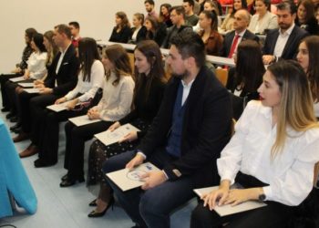 Dodijeljene Dekanove nagrade najboljim studentima Filozofskog fakulteta SUM-a