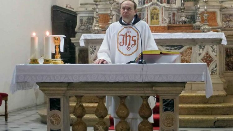 Božićna poruka provincijala Hercegovačke franjevačke provincije fra Miljenka Šteke