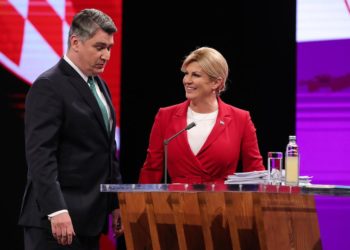 Tko je pridobio neodlučne? Do nedjelje borba za svaki glas