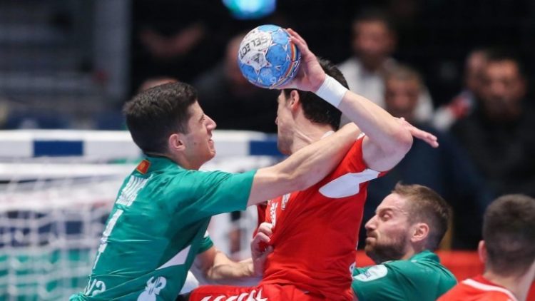 Crna Gora pobijedila Srbiju i napravila uslugu Hrvatskoj!