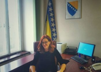 Ova je naša zemlja u totalnoj banani: “Bukača” na faksu u Češkoj!