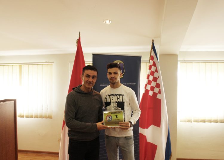 Uručena priznanja najuspješnijim sportašima općine Posušje u 2019. godini