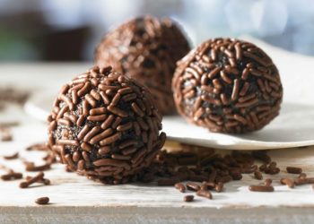 Jaffa kuglice: Recept za lažne praline od čokolade i naranče koje su gotove začas