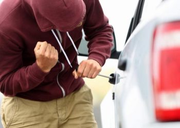 Mostarska policija zatekla Širokobriježanina u pokušaju krađe automobila