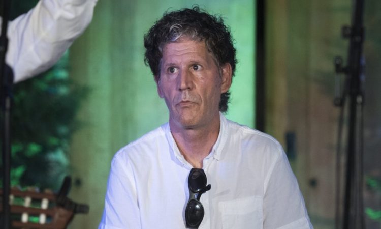 Preminuo poznati glumac, pjevač i komičar Damir Mihanović – Ćubi