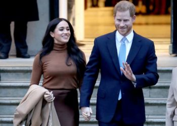 Harry i Meghan ostali bez titula