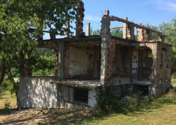 Hrvati će od RS-a tražiti odštetu za srušene kuće u ratu