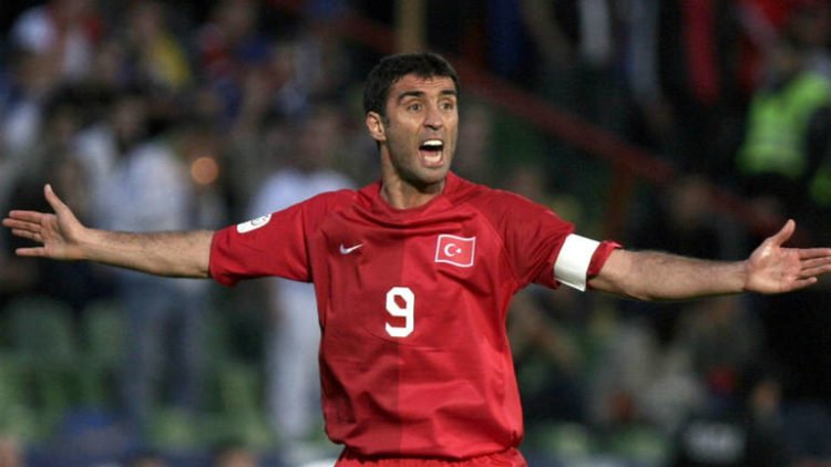 Bivša turska nogometna zvijezda sada radi kao taksist