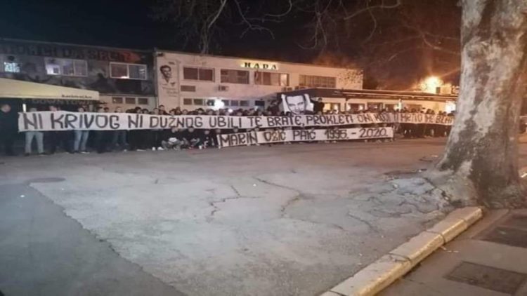 Torcida poručila: “Ni krivog ni dužnog ubili te brate, prokleti oni koji ti mrtvo ime blate!”
