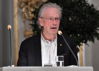Srbija odlikovala kontroverznog nobelovca Handkea