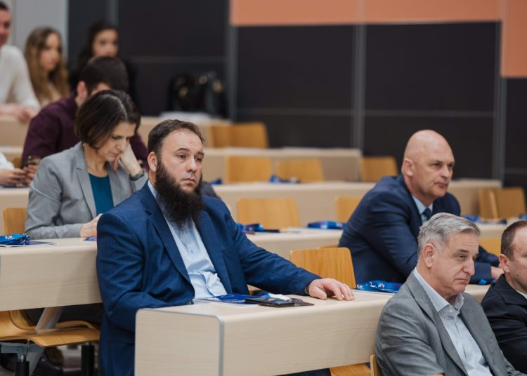 Sveučilištu u Mostaru svečano uručeno Rješenje o institucionalnoj akreditaciji