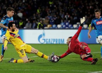 Barcelona izvukla remi u Napulju