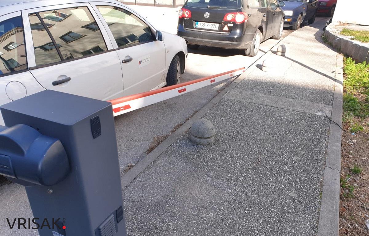U Mostaru naleti bure od 120 km/h napravili ogromnu štetu